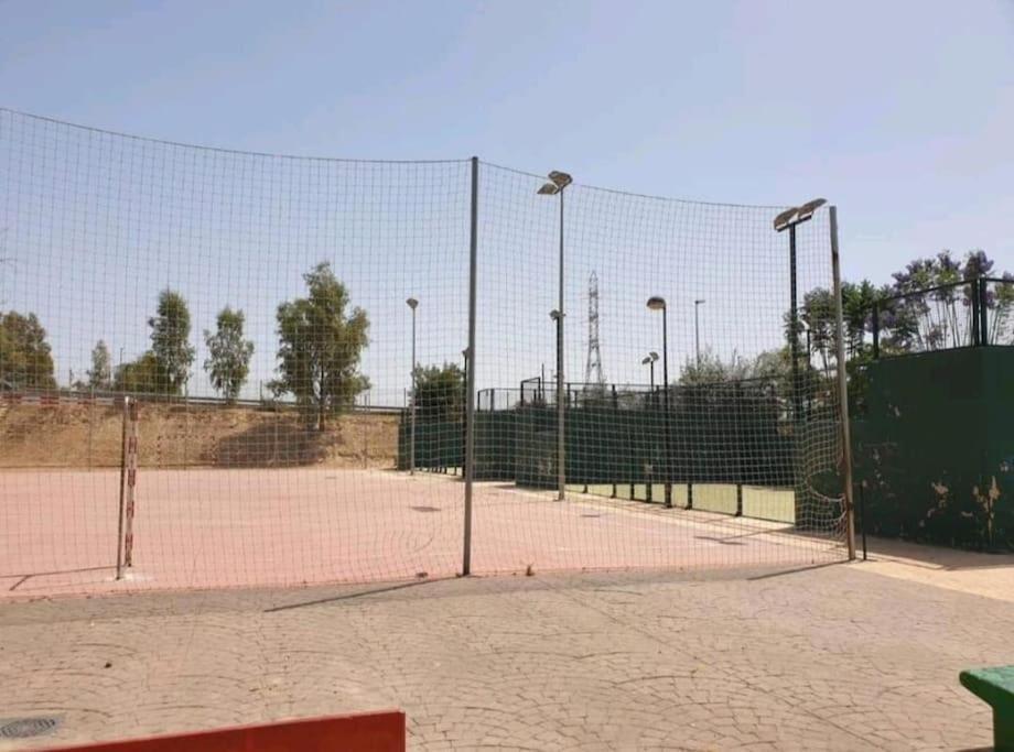 Appartamento Con Piscina Y Parking En Sevilla La Algaba