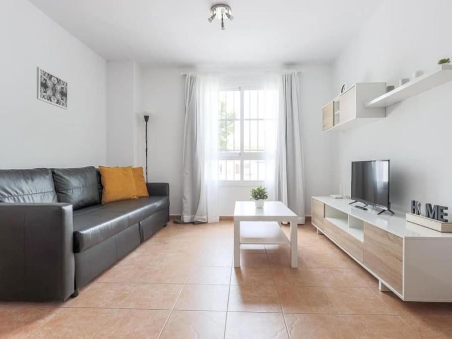 Appartamento Con Piscina Y Parking En Sevilla La Algaba