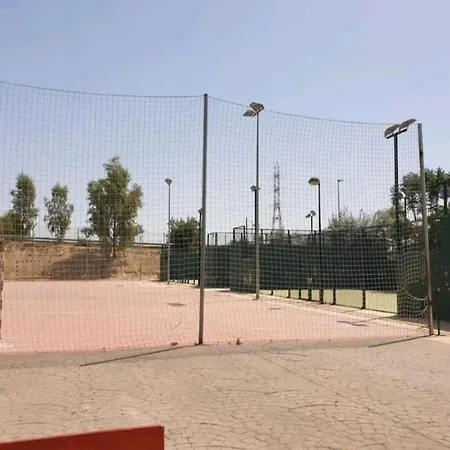 Alojamiento Con Piscina Y Parking En Sevilla La Algaba Esterno foto