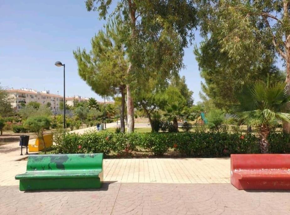 Con Piscina Y Parking En Sevilla * La Algaba